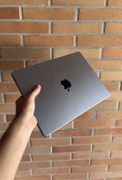 MacBook Pro M2 Pro 14’’
