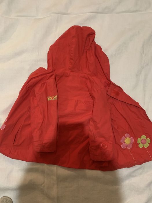 Продам плащ для дівчинки