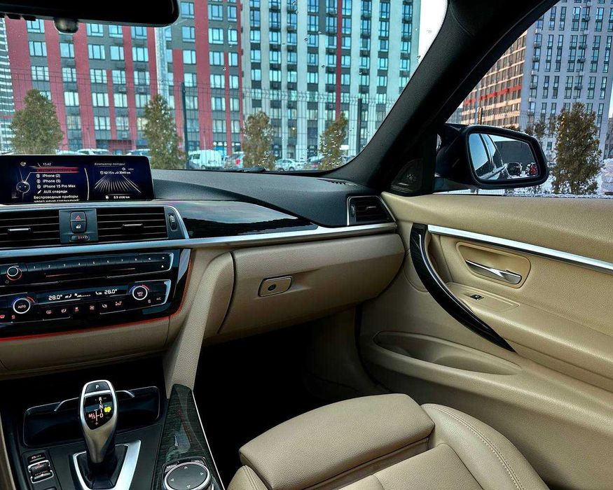 Продаж гарного BMW 328i