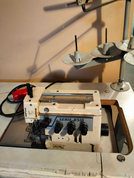 Overlock Altin kl.8516