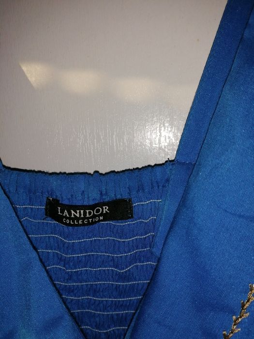 Vestido azul comprido de verão