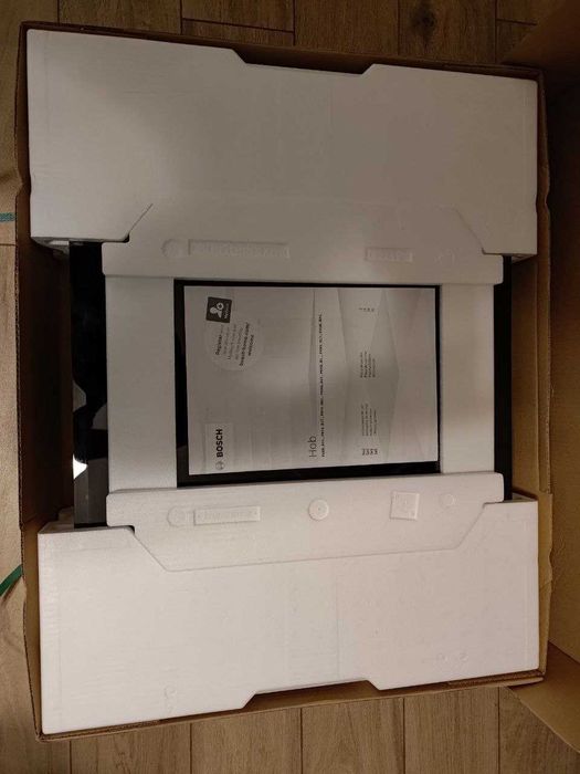 Варильна поверхня електрична BOSCH PKK631B18E Німеччина