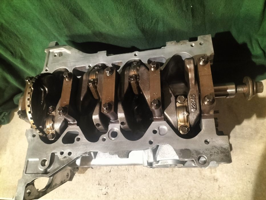 Silnik regeneracja mr20 mr20de m4r laguna Qashqai hitachi 2.0 benzyna