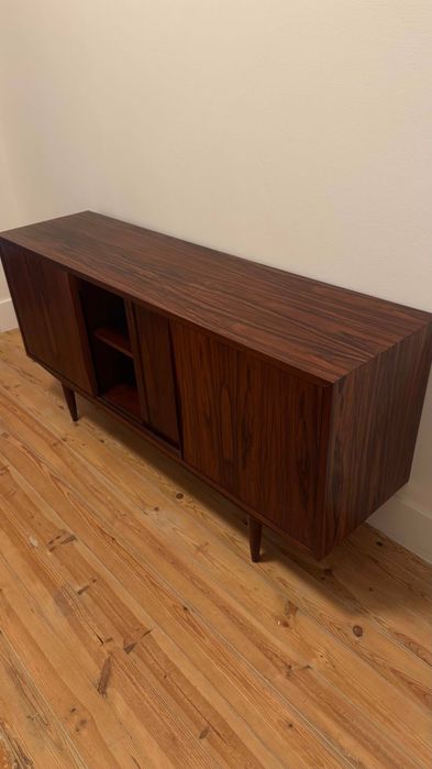 aparador, móvel tv dinamarquês  em pau santo