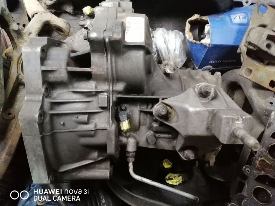 АКПП форд фокус 1. американец 2.0л: 500 $ - КПП / АКПП в сборе