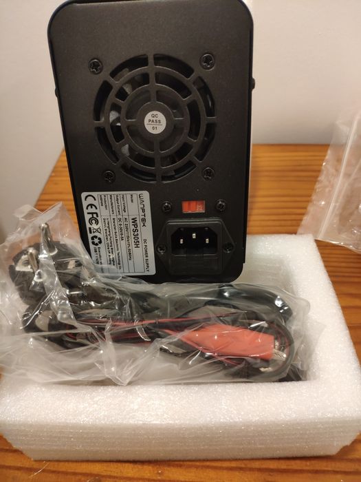 Power Supply444326008597391361