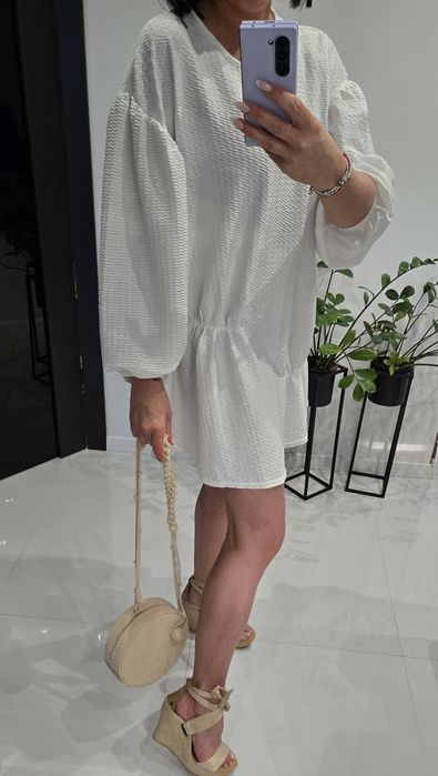 Sukienka tunika oversize Asos 38 40 biala bufki asymetryczna