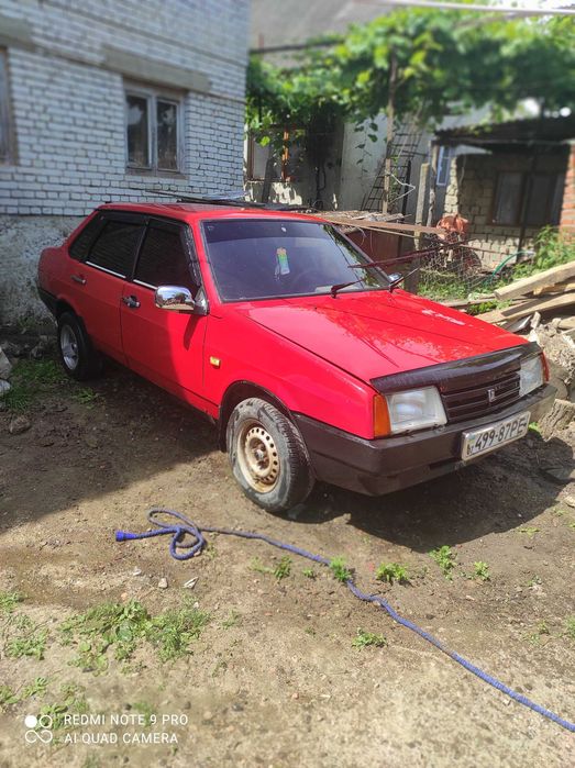 Автомобіль Ваз 21099