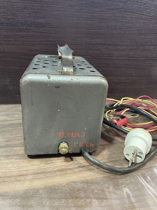 Зарядное устройство для аккумулятора СССР Тип Б3-5