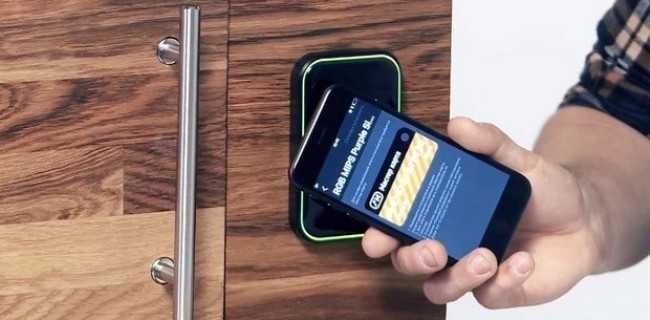 Установка домофонов, кодовых и магнитных замков под ключ.