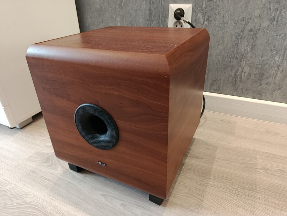 Subwoofer aktywny Eltax