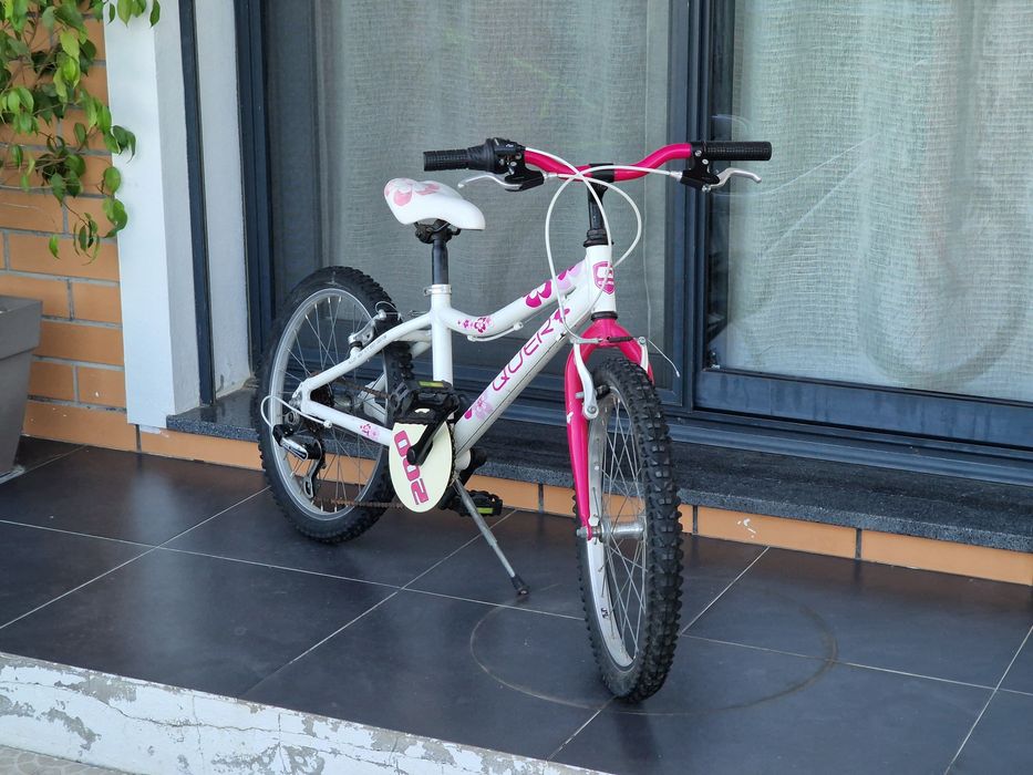 Bicicleta de menina, Qüer, roda 20