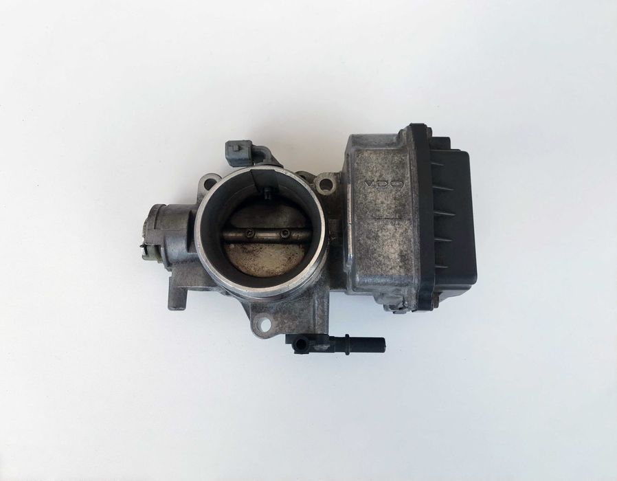 Дросельна заслонка Citroen C4. C5. C8. Xsara. Xsara Picasso - 1.8-2.0