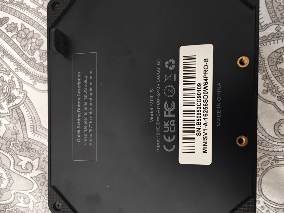 Beelink Mini S (Para Peças ou Reparação)