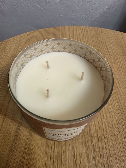 Свічка Bath and Body Works Caramel Vanilla