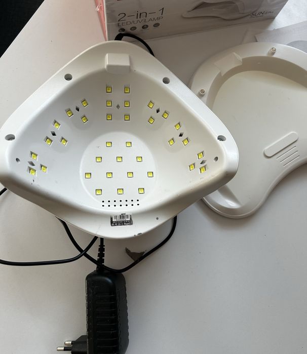 Лампа для маникюра