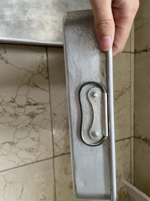2 tabuleiros de aluminio