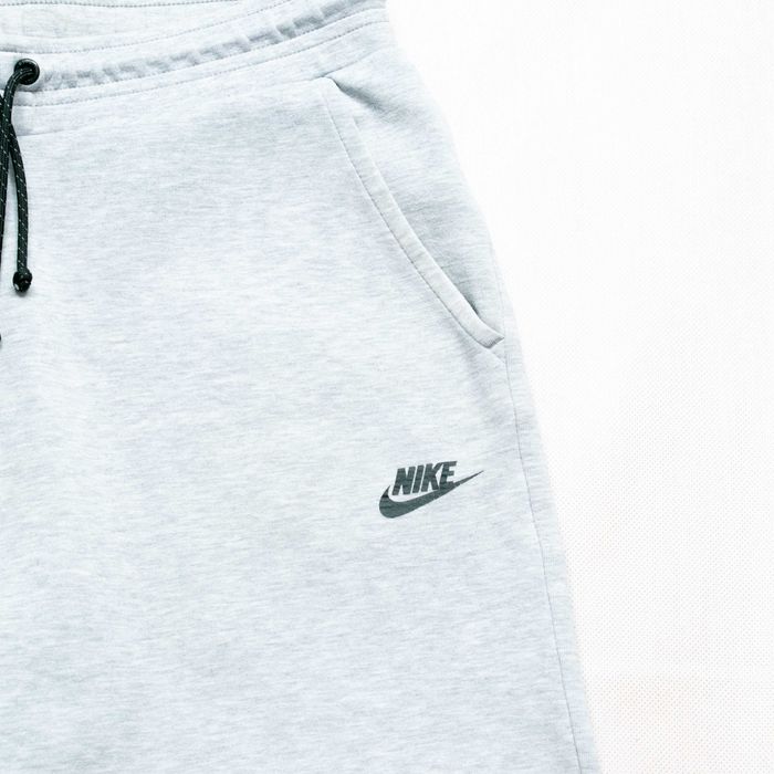 Nike Tech Fleece shorty M
