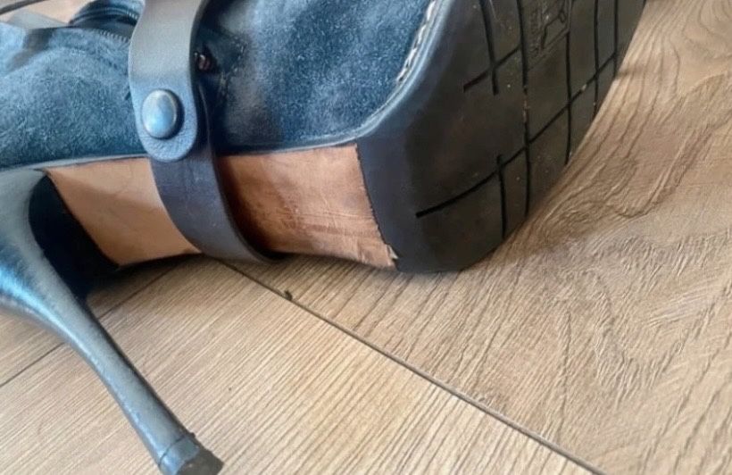 Skórzane  botki na wysokim obcasie Ballin r. 39,5