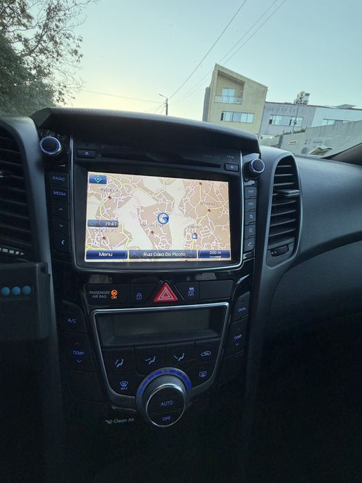 Hyundai i30 cw 1.6 crdi GO!