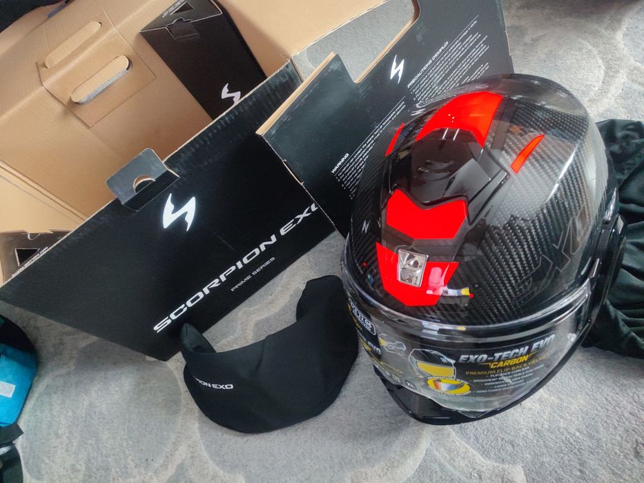 Kask motocyklowy szczękowy SCORPION EXO-TECH EVO CARBON ROVER XL