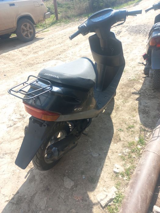 Скутер Хонда див 27