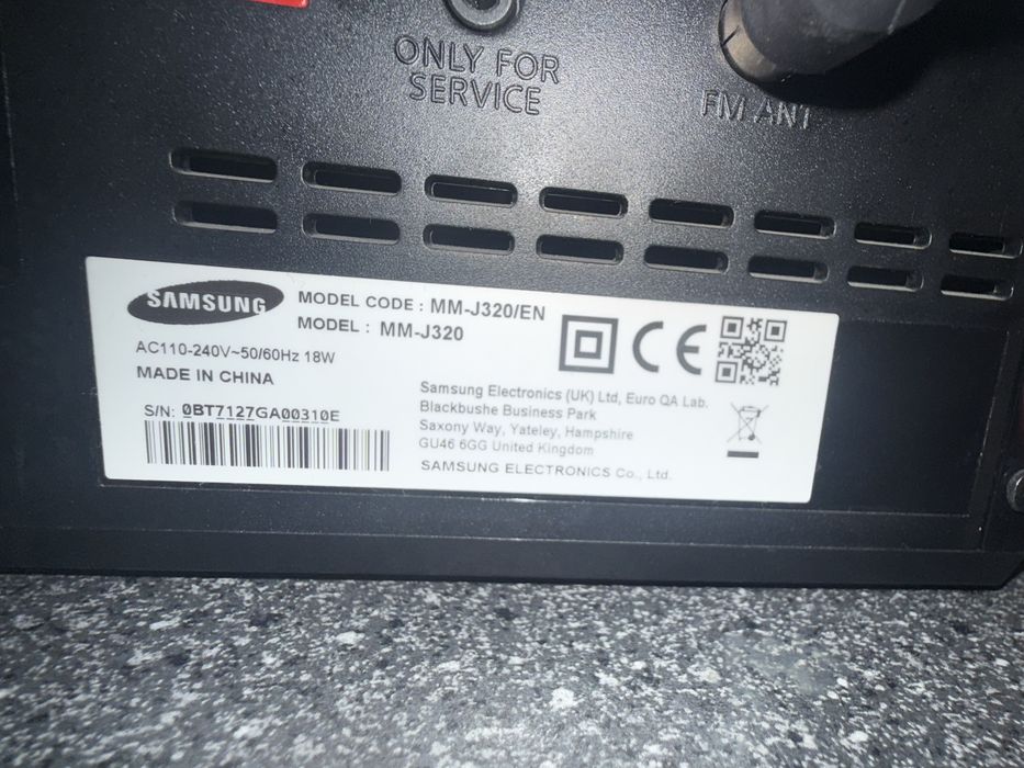 Samsung MM-J320 – wieża stereo Bluetooth, CD, USB, Radio FM