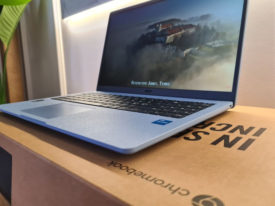 Nowy Laptop ASUS Chromebook CX15 CX1505CKA-S70122 4GB / 64GB Blue Texture