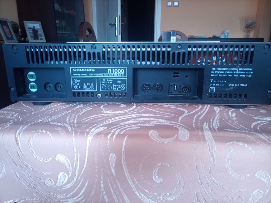 Amplituner stereo Grundig R 1000