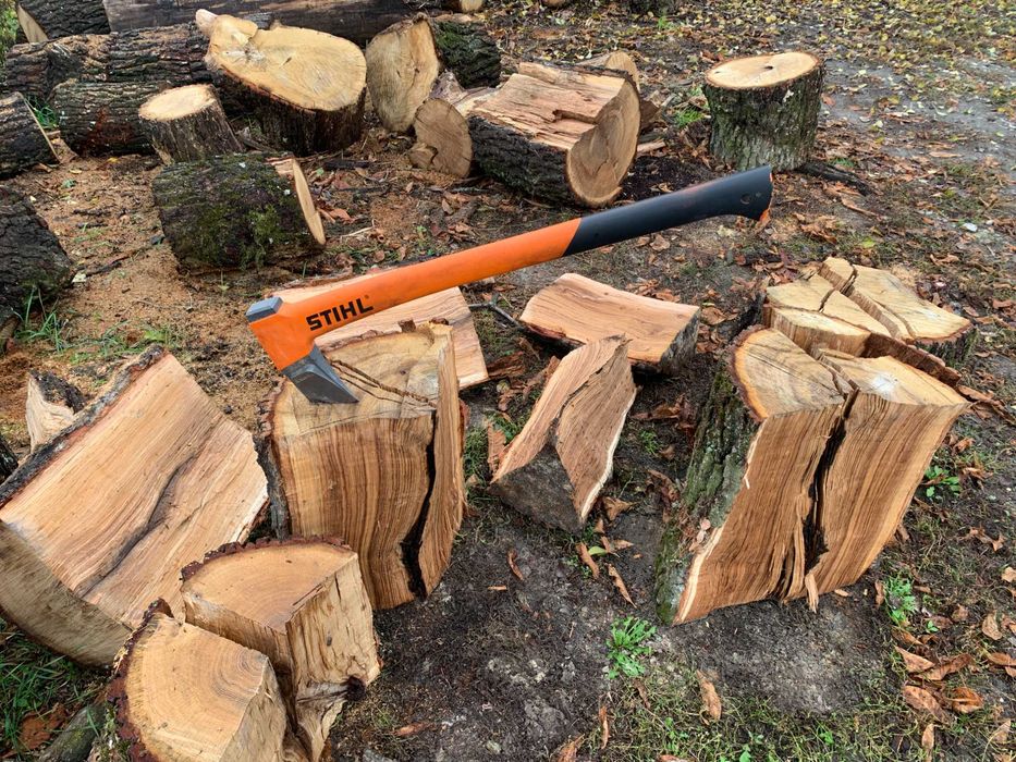 рубати дрова колоти колуном рубаю колоди