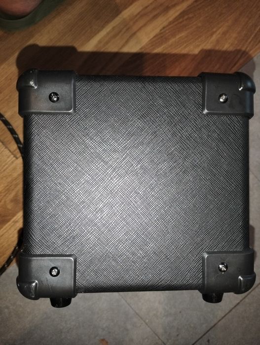 Coluna Bluetooth + amplificador de guitarra