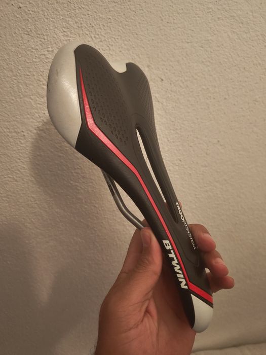 Selim B'TWIN Ergofit System – Confortável e Ergonómico