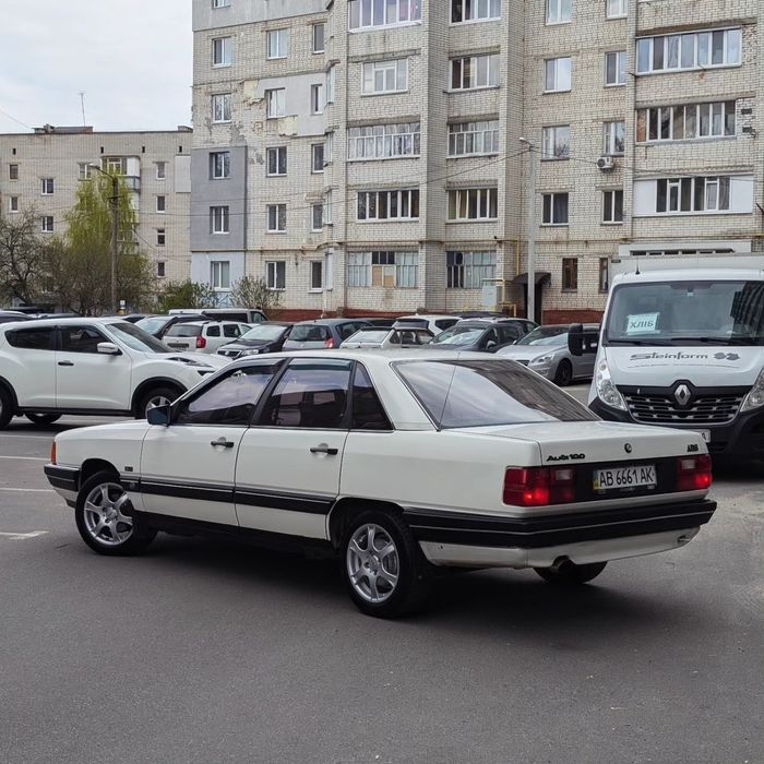 Ауді 100 с3 (сігара)
