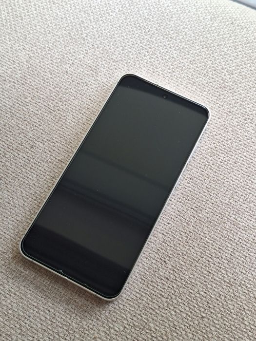 Samsung S24 FE 5G na gwarancji