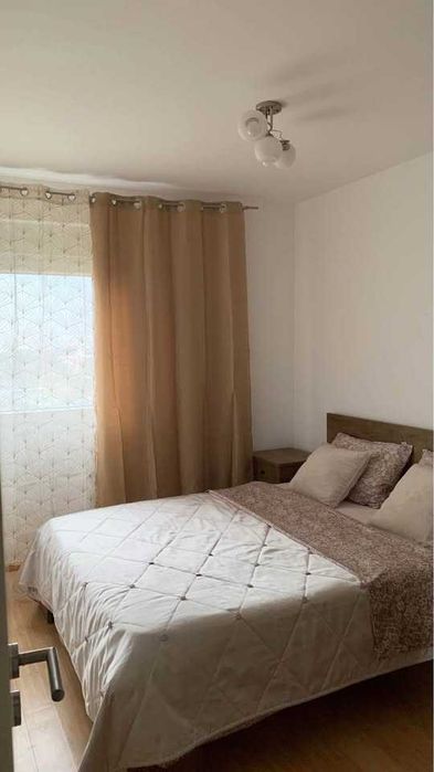 Бар Илино ВИДОВАЯ на горы-город. 30м - один из 2-х кругов с заправками