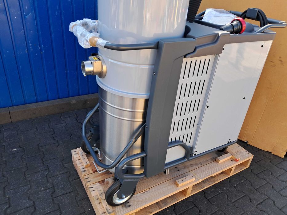 Odkurzacz przemysłowy NILFISK T40 W PLUS Z22 / Nowy / 3507W VHW 320