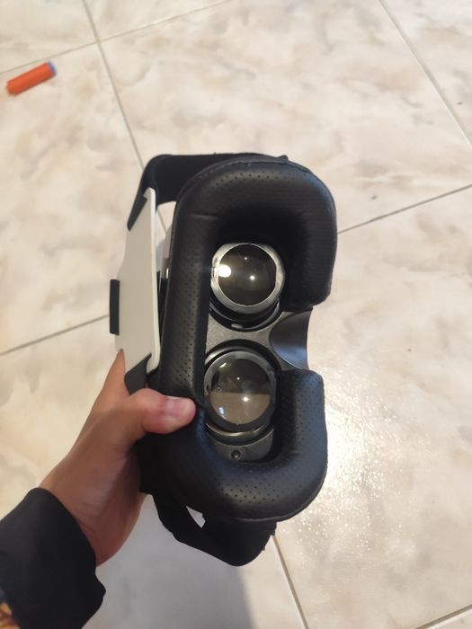 Vendo VR box está em uma boa condiçao