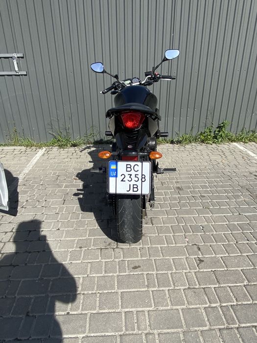Мотоцикл Yamaha xj6 2010