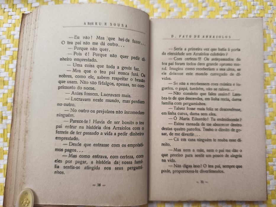 D. Payo de Arraiolos - Romance de brasão no dedo. 
Abreu e Sousa