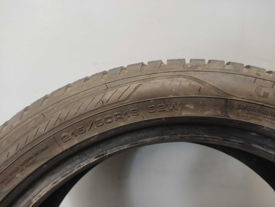 2x215/50R18 Goodyear Vector 4Seasons Gen-3, 92W, 2023 rok
