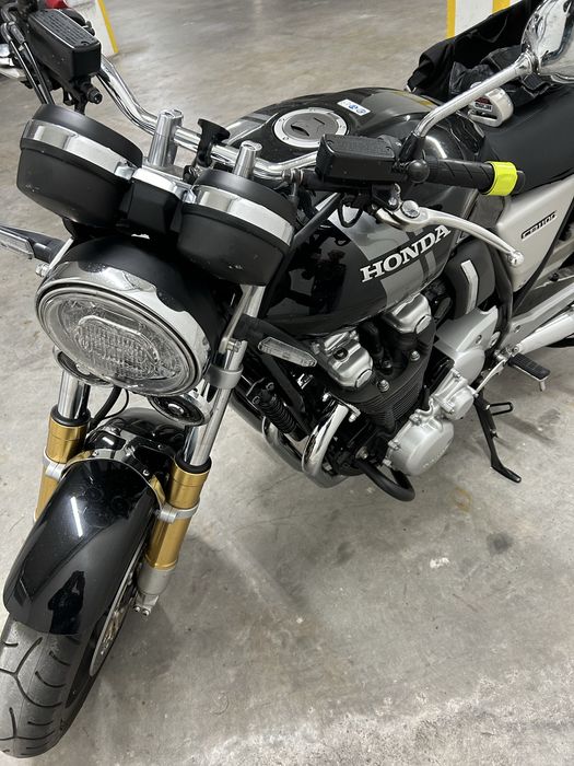 Honda CB1100 RS como nova