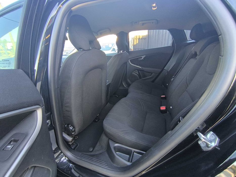 Volvo V40 D2 2.0 Kinetic Eco 120cv cx Aut - 17