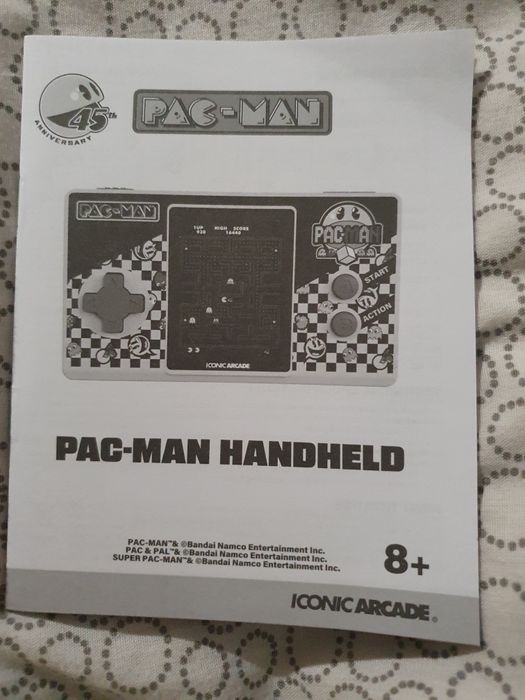 Consola Pac-man.