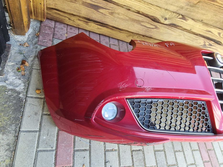 [143] Zderzak przedni Alfa Romeo Mito 08-15r.
