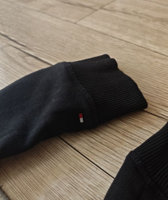 Tommy Hilfiger czarna bluza  z kapturem bawełna asymetryczne taśmy Y2K