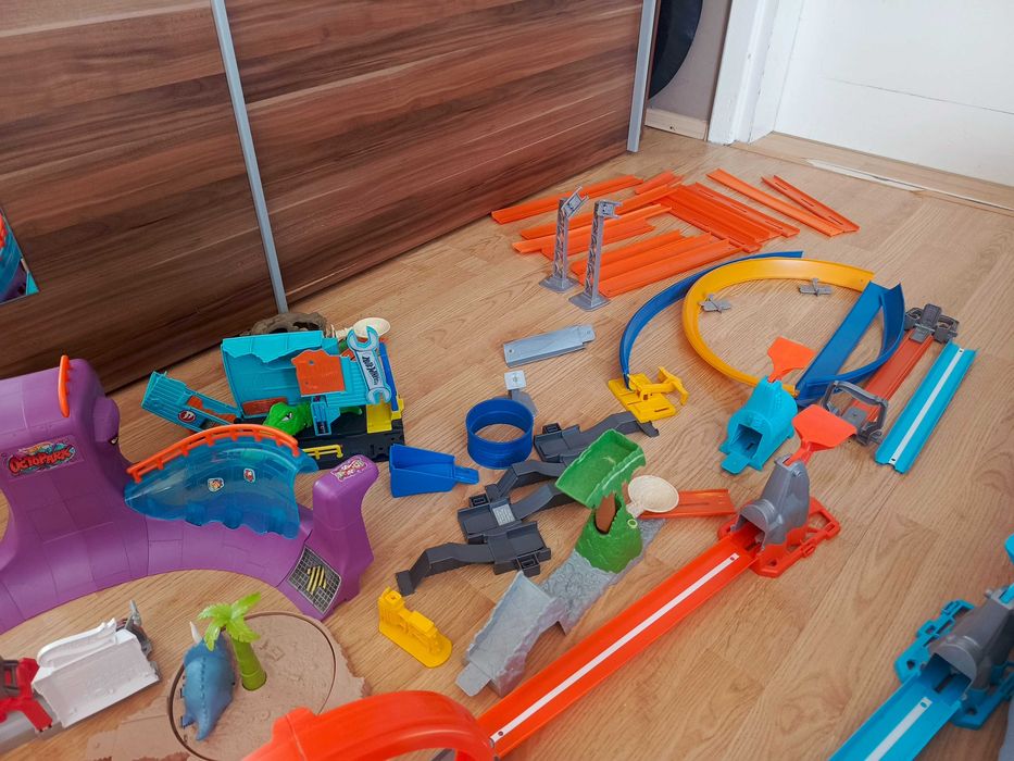 Zestawy hot wheels