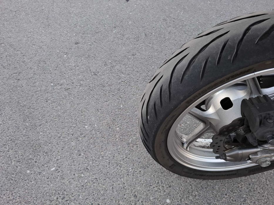 Kawazaki ER6F 2010