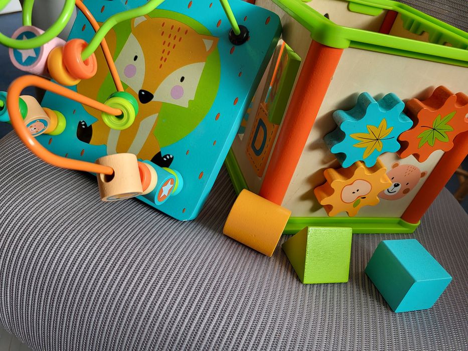 Kostka edukacyjna dla dziecka