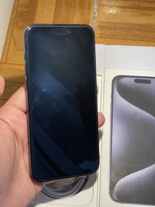 Iphone 15 pro max 256 gb c/garantia