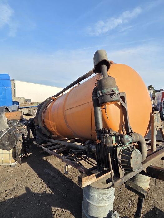 Zabudowa beczka asenizacyjna 8500 l